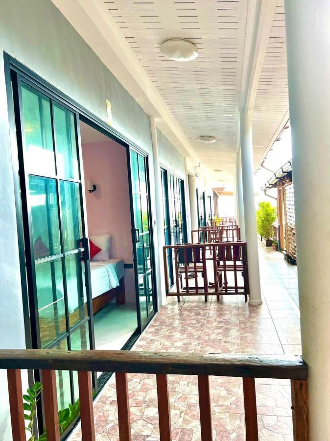 Baan Purada Apartment Koh Lanta Ngoại thất bức ảnh