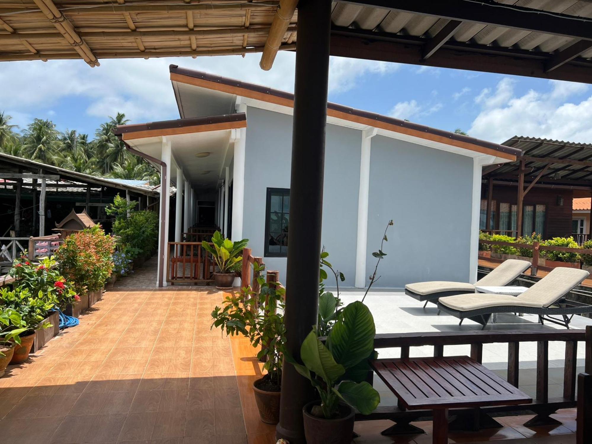 Baan Purada Apartment Koh Lanta Ngoại thất bức ảnh